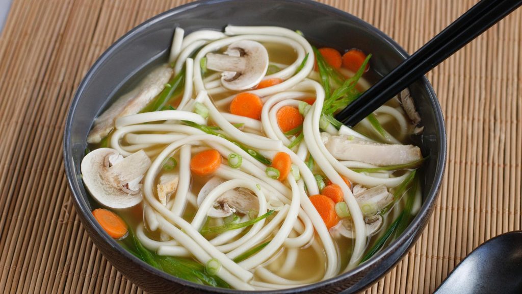 Sauteed Undon with Vegetable